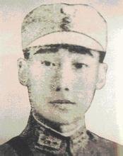 ü,19053Fʡxh1923,üFʡˮh܊У1926꿼S܊У5ڲI(y)Ͷ,1937׃l(f)󣬄üS(du)ȺϿԮ13܊܊;ƽT^ϕr(sh)܊uֵܲ(du)ü(dng)C(j)ʲ(du)ԮHǰꇵָ](zhn)K܊1028賿üڵ85⵽܊ړǰꇵָ]Ąüұ܊ڏ,Ҡ(gu)׷ٛ(zng)܊ٌ