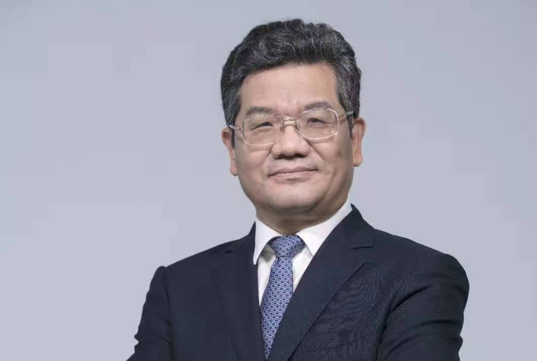 全國政協(xié)委員、中國稅務(wù)學(xué)會副會長 張連起