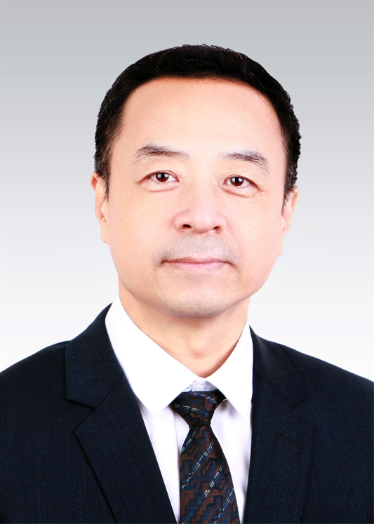 崔士鑫，男，漢族，1966年9月生，研究生學(xué)歷，中共黨員，現(xiàn)任人民日?qǐng)?bào)社副總編輯兼機(jī)關(guān)黨委書記。